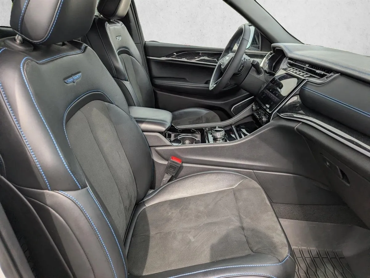 2022 Jeep Grand Cherokee 4xe Trailhawk thumbnail 27