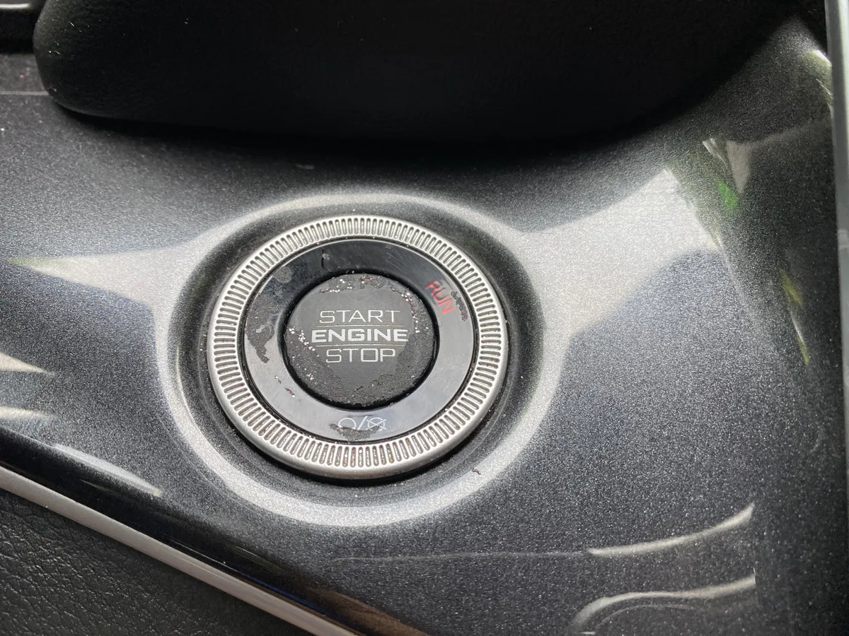 2022 Jeep Grand Cherokee L Laredo thumbnail 25
