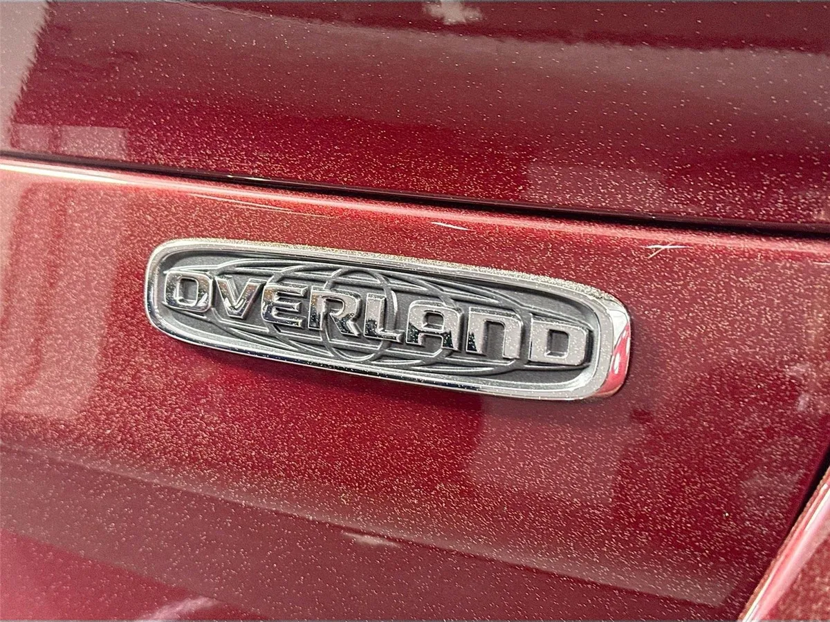 2022 Jeep Grand Cherokee L Overland thumbnail 15