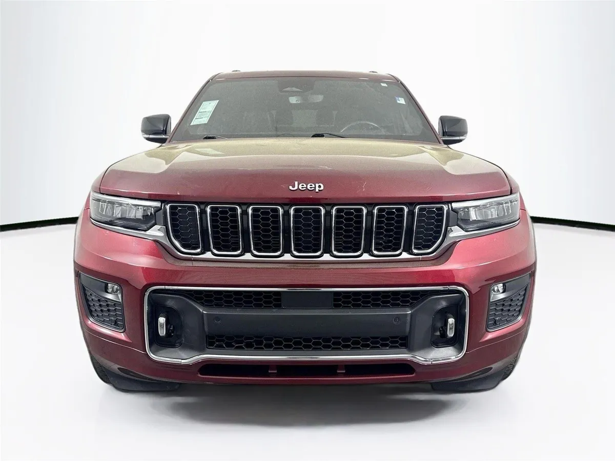 2022 Jeep Grand Cherokee L Overland thumbnail 9