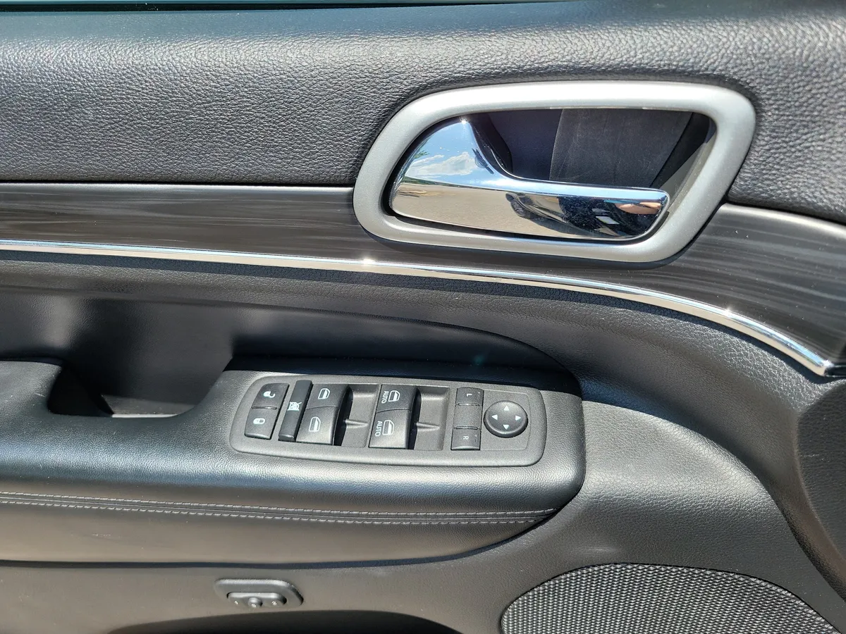 2022 Jeep Grand Cherokee WK Limited thumbnail 24