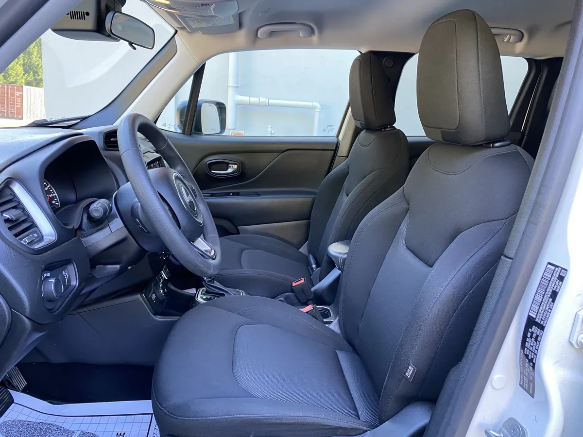 2022 Jeep Renegade Sport thumbnail 15