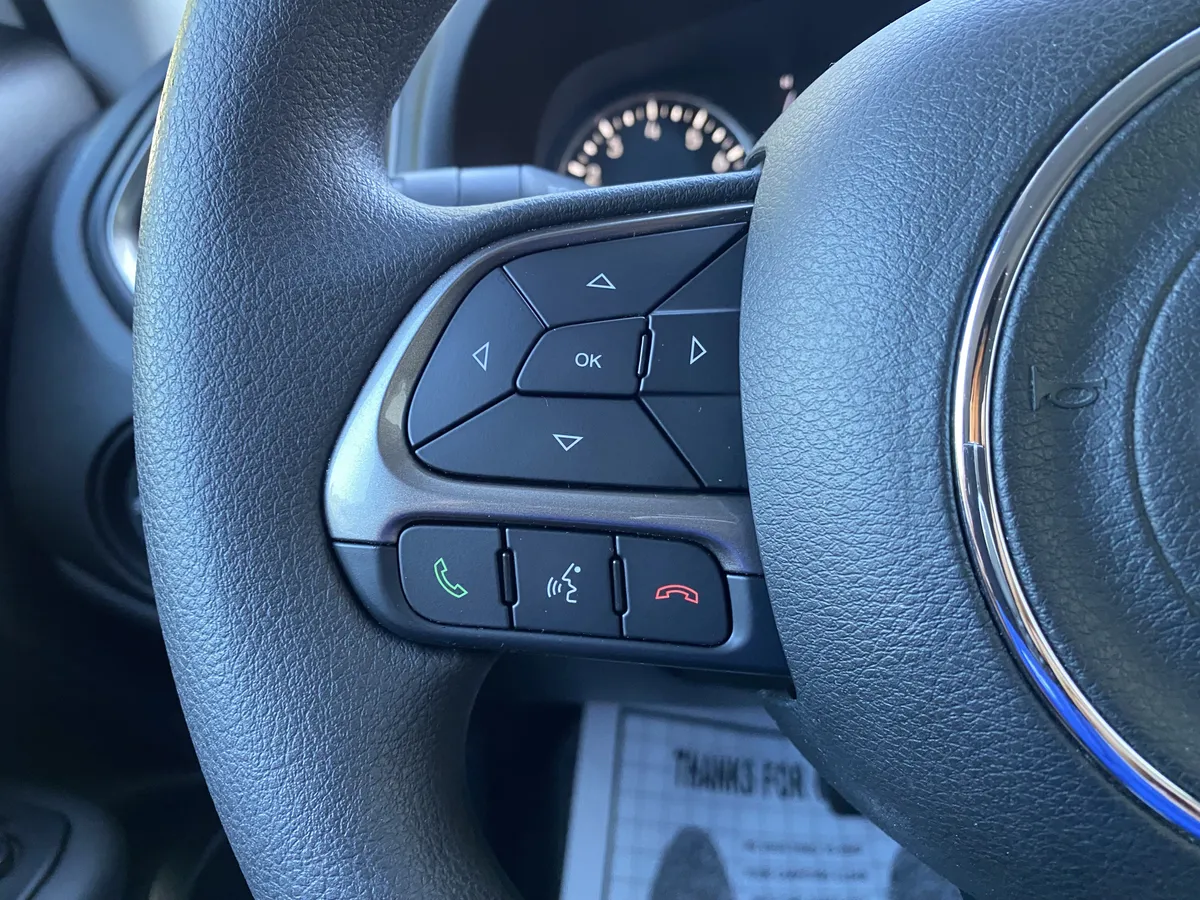 2022 Jeep Renegade Sport thumbnail 18