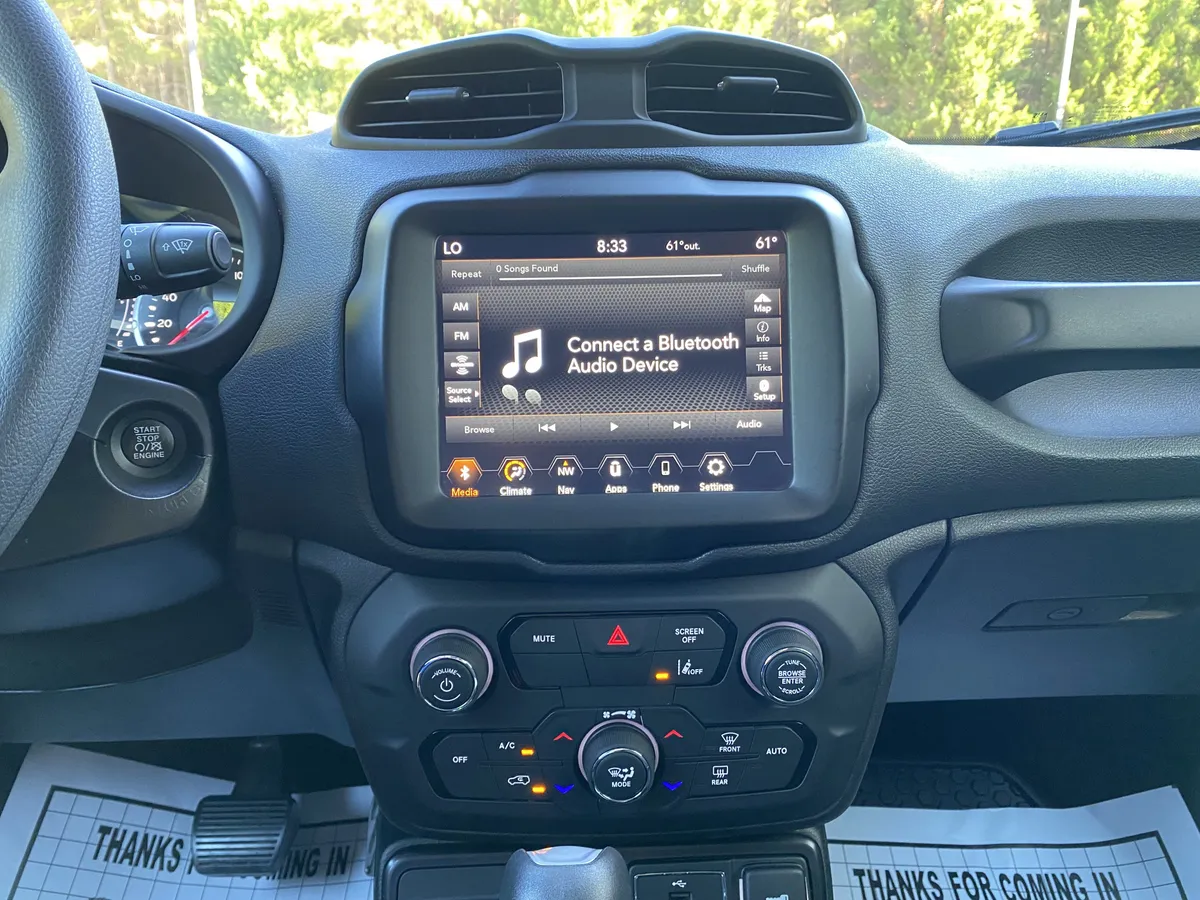 2022 Jeep Renegade Sport thumbnail 23