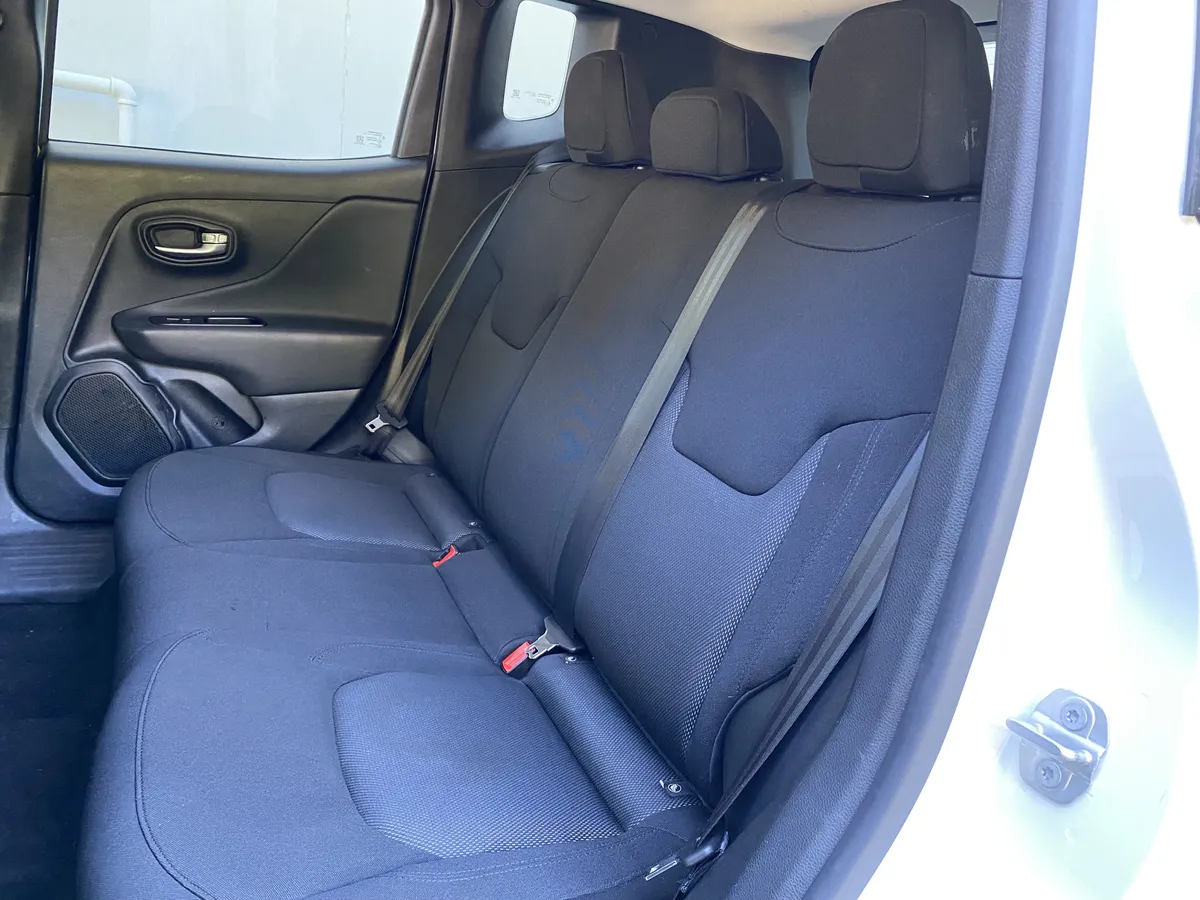 2022 Jeep Renegade Sport thumbnail 34