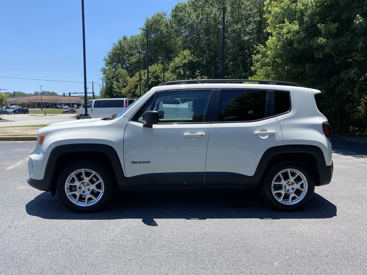 2022 Jeep Renegade Sport thumbnail 5
