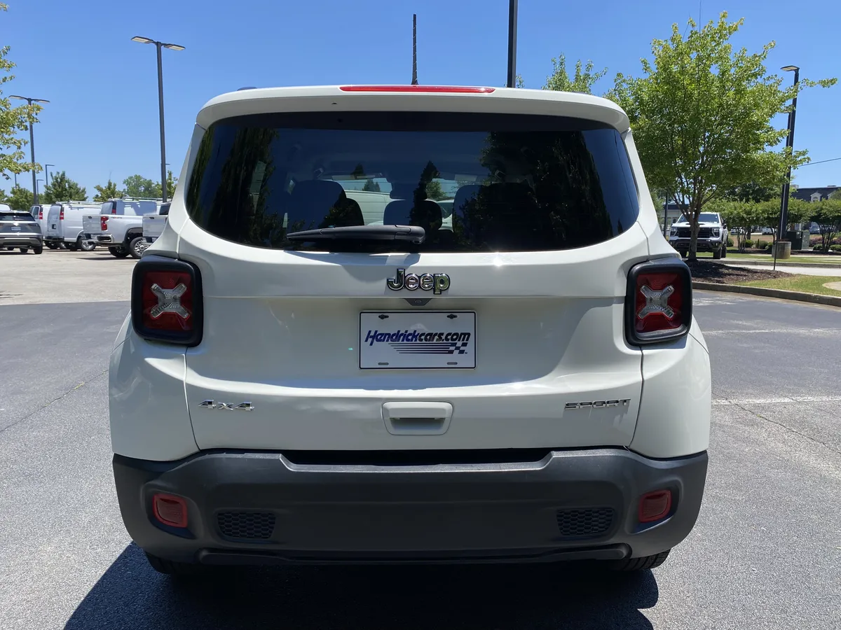 2022 Jeep Renegade Sport thumbnail 7