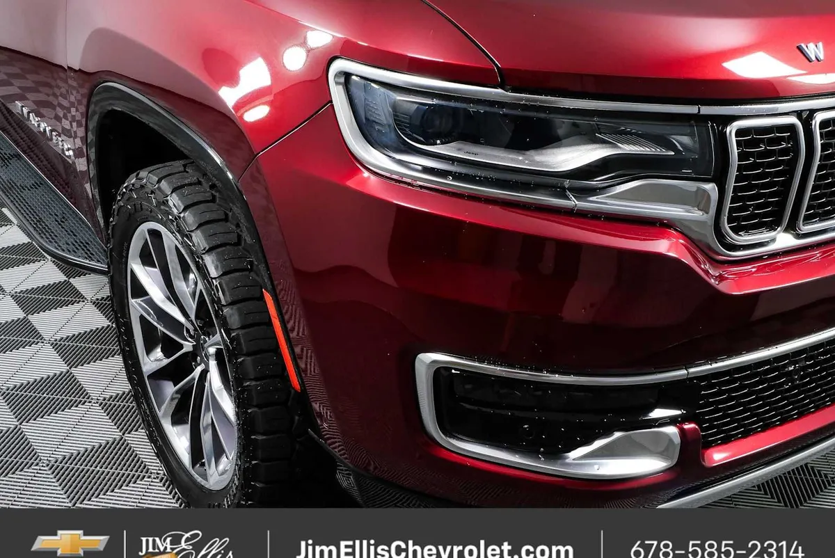 2022 Jeep Wagoneer Series II 4x4 thumbnail 38