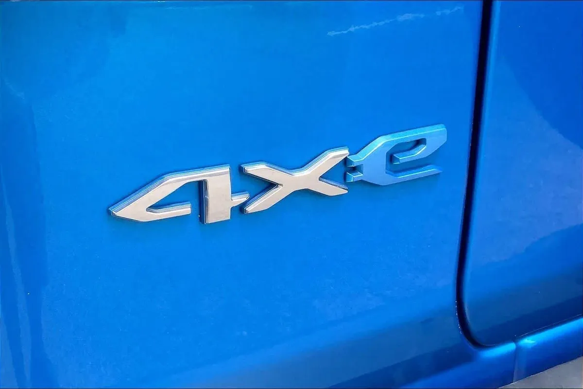 2022 Jeep Wrangler 4xe Unlimited Sahara thumbnail 10