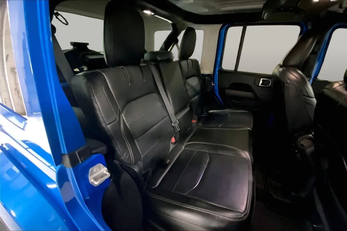 2022 Jeep Wrangler 4xe Unlimited Sahara thumbnail 19