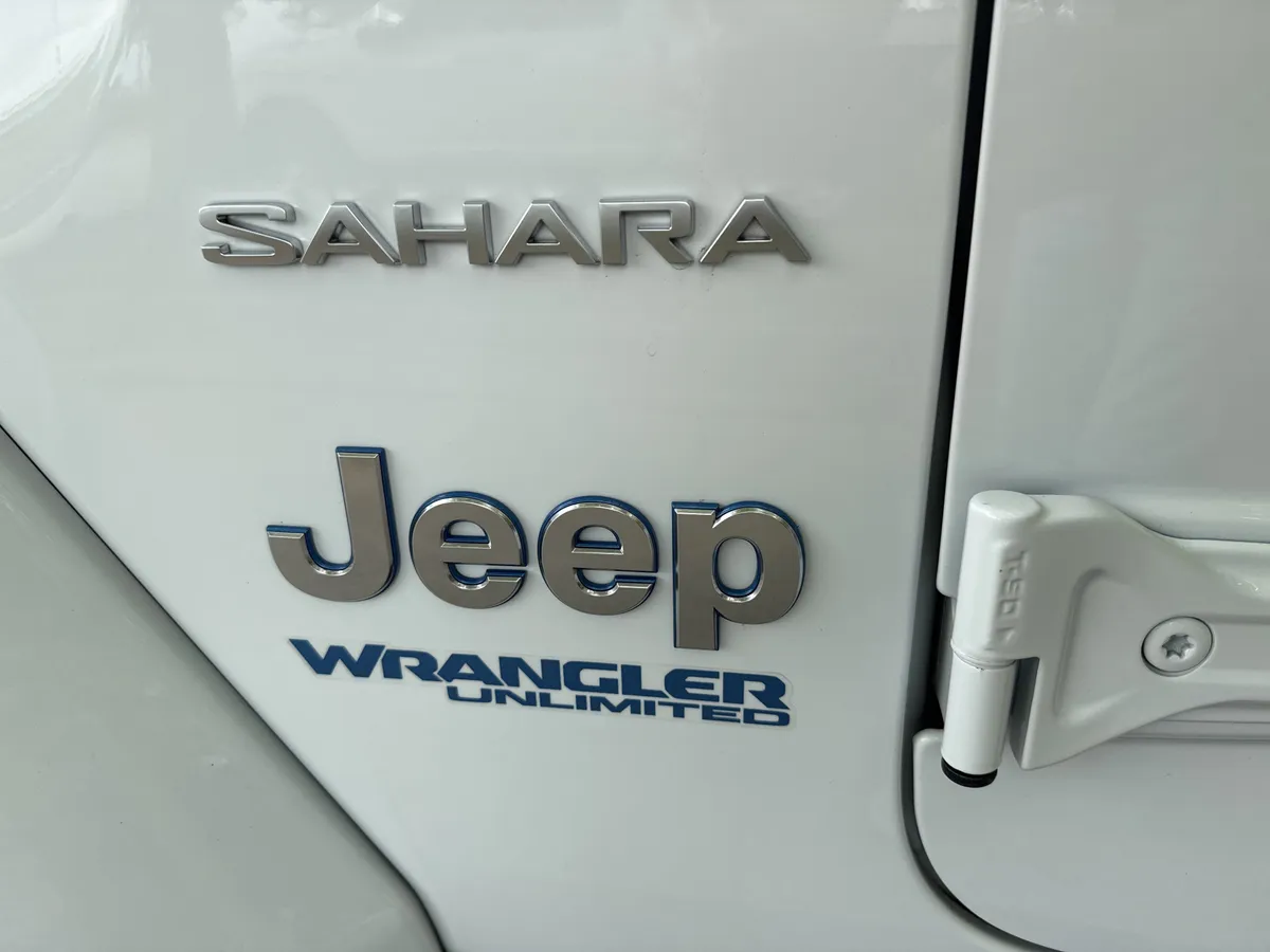 2022 Jeep Wrangler 4xe Unlimited Sahara thumbnail 11