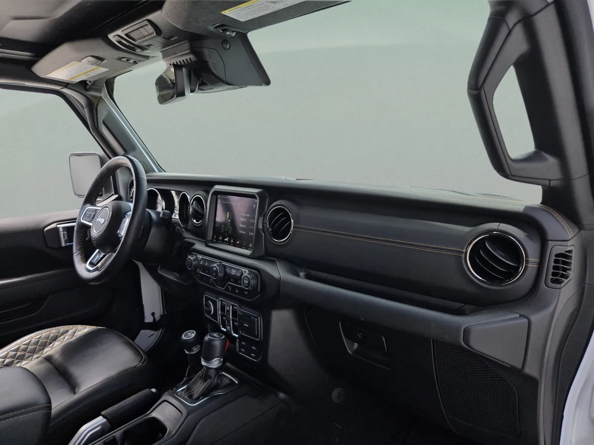 2022 Jeep Wrangler 4xe Unlimited Sahara High Altitude thumbnail 24