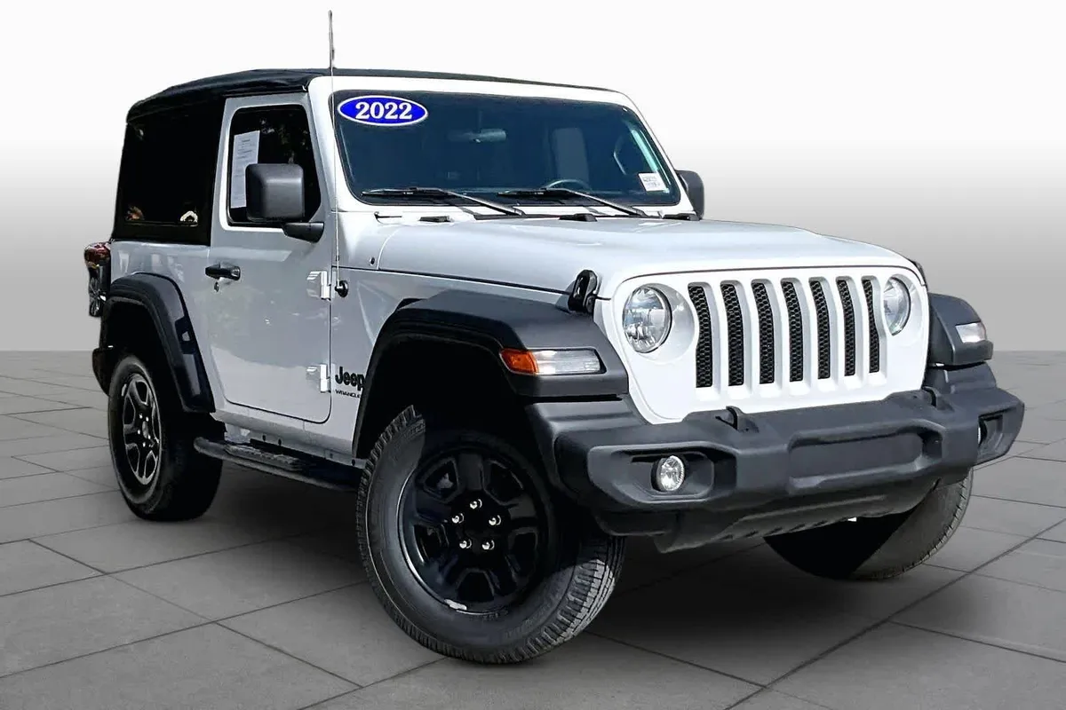 2022 Jeep Wrangler Sport thumbnail 3