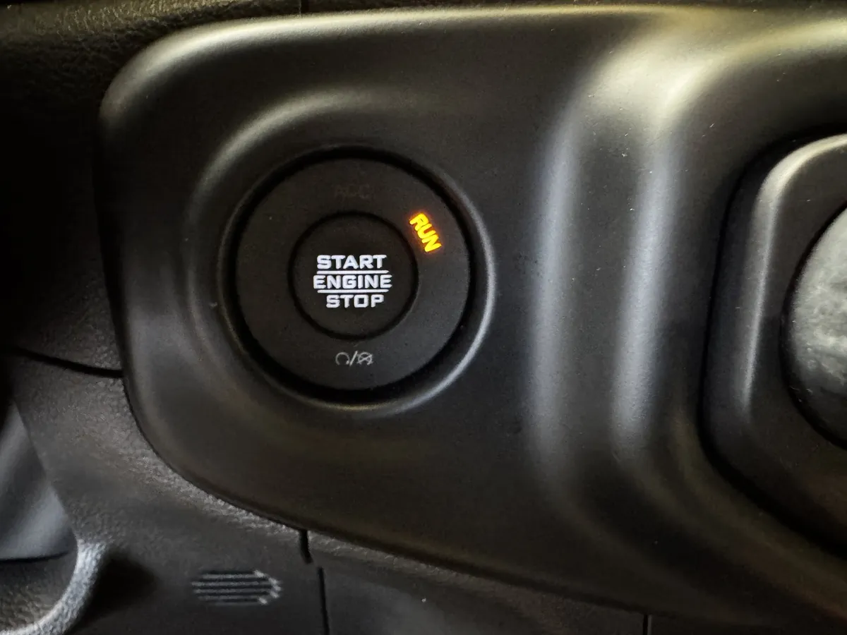 2022 Jeep Wrangler Sport S thumbnail 22