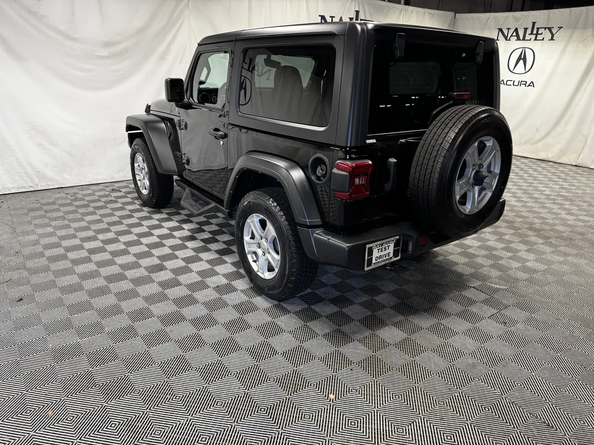 2022 Jeep Wrangler Sport S thumbnail 4