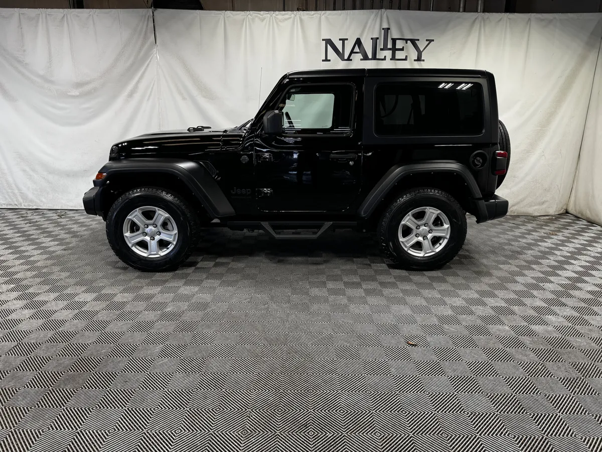 2022 Jeep Wrangler Sport S thumbnail 7