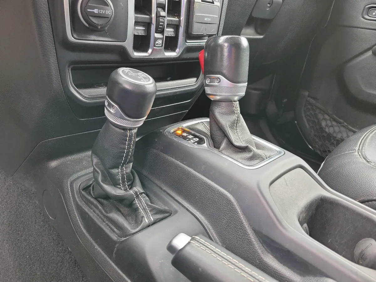 2022 Jeep Wrangler Unlimited 4xe Sahara thumbnail 20