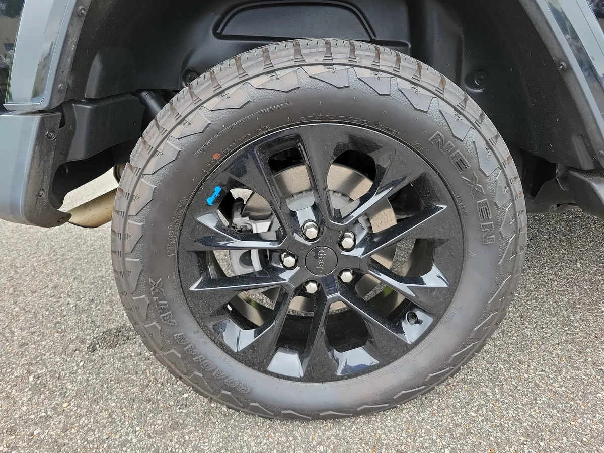 2022 Jeep Wrangler Unlimited 4xe Sahara thumbnail 28