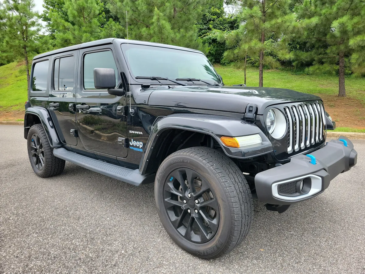 2022 Jeep Wrangler Unlimited 4xe Sahara thumbnail 7