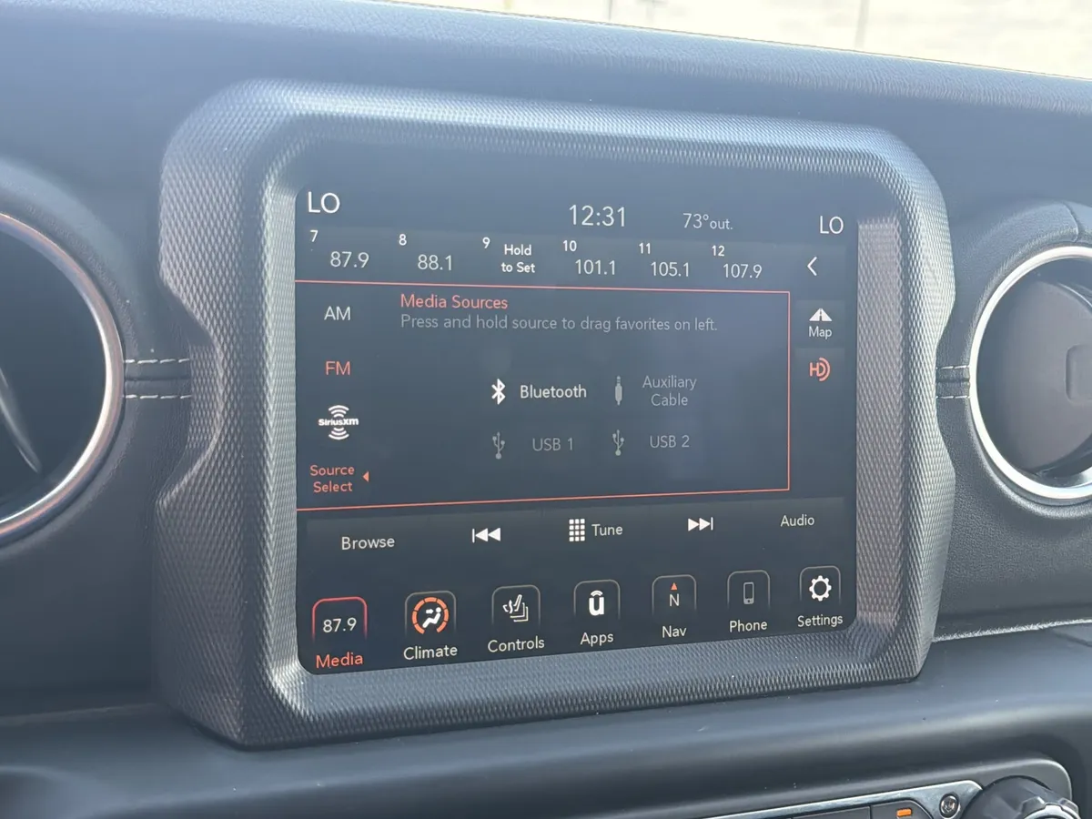 2022 Jeep Wrangler Unlimited 4xe Sahara thumbnail 6
