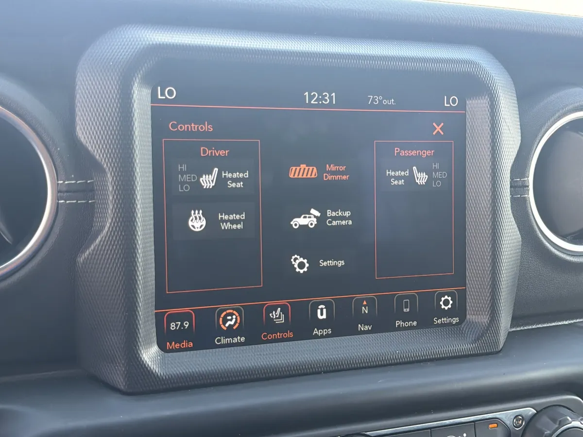 2022 Jeep Wrangler Unlimited 4xe Sahara thumbnail 7