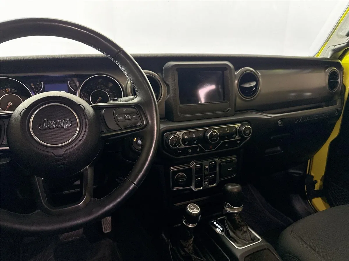 2022 Jeep Wrangler Unlimited High Tide thumbnail 30