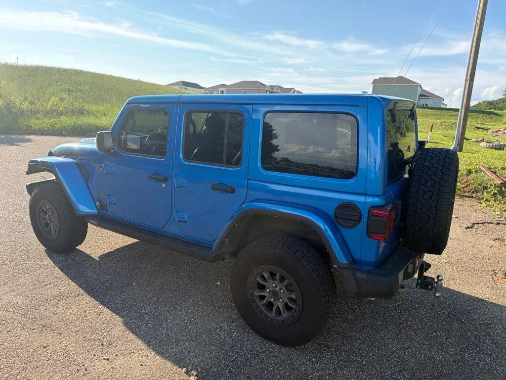 2022 Jeep Wrangler Unlimited Rubicon 392 thumbnail 9