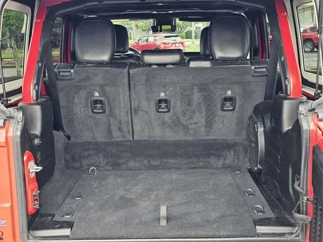 2022 Jeep Wrangler Unlimited Rubicon 4xe thumbnail 15
