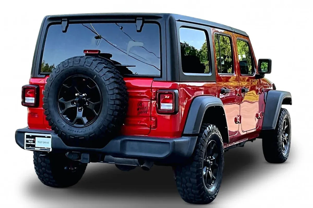 2022 Jeep Wrangler Unlimited Willys Sport thumbnail 12