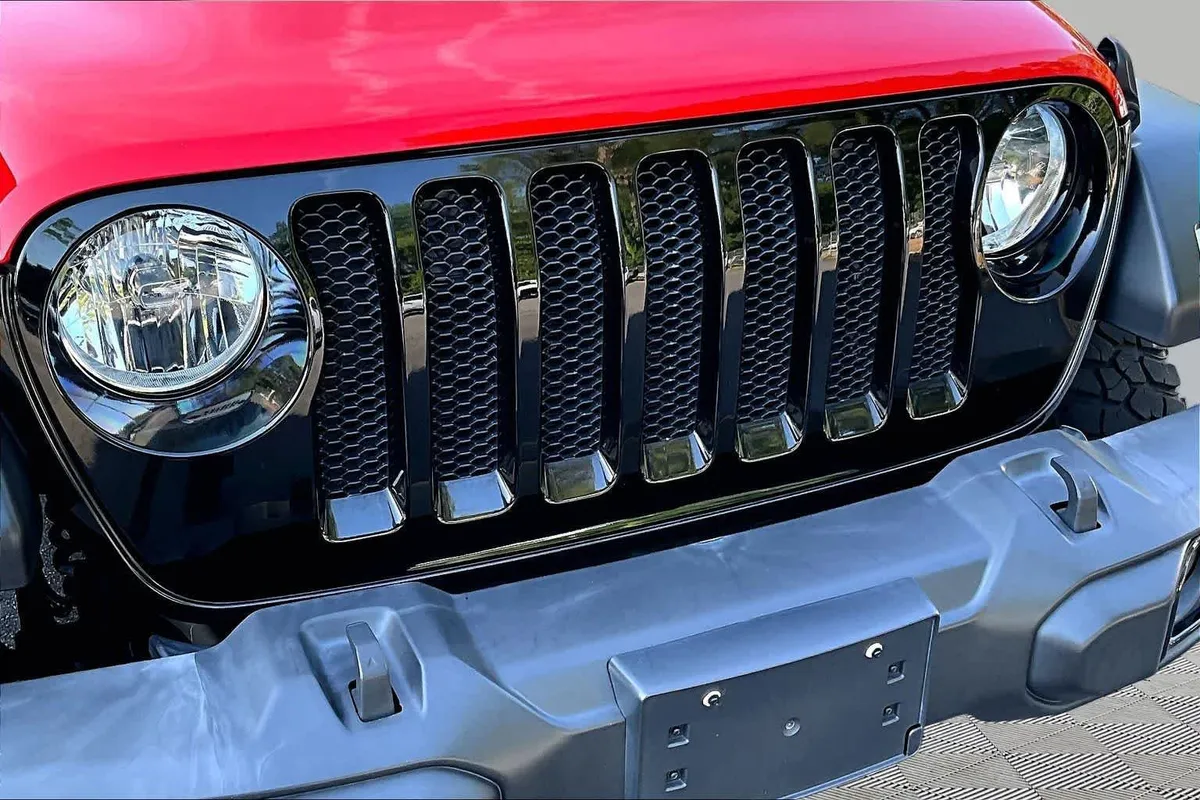 2022 Jeep Wrangler Unlimited Willys Sport thumbnail 28