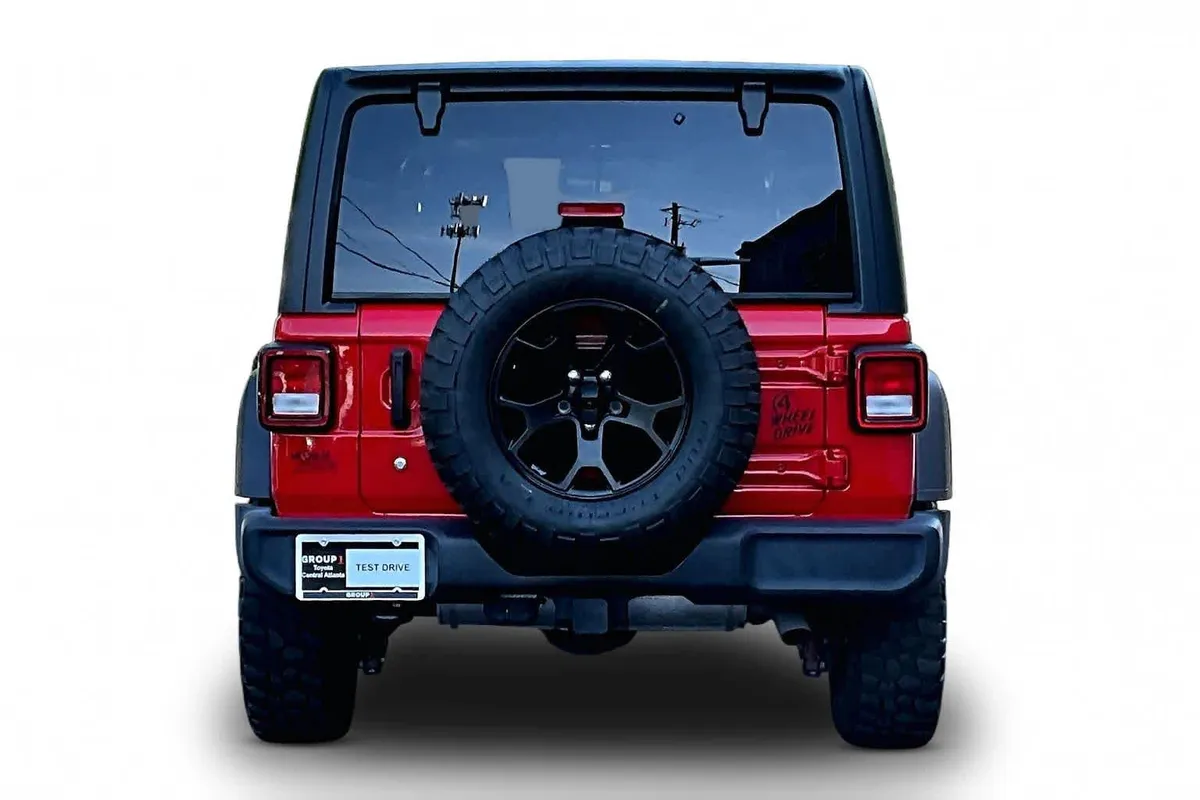 2022 Jeep Wrangler Unlimited Willys Sport thumbnail 5