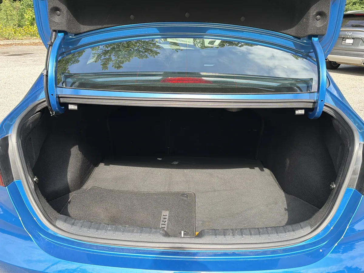 2022 Kia Forte GT-Line thumbnail 25