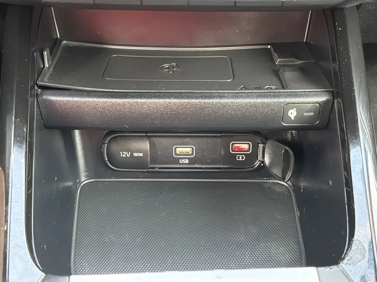 2022 Kia Forte GT-Line thumbnail 9