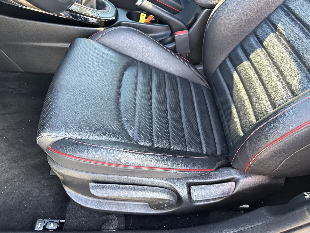 2022 Kia Forte GT Manual thumbnail 17