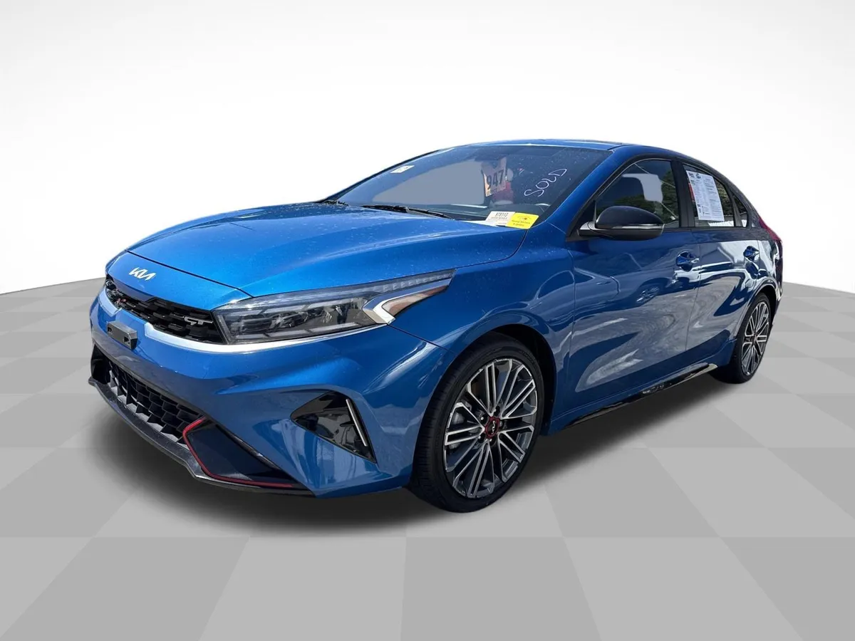 2022 Kia Forte GT Manual thumbnail 2