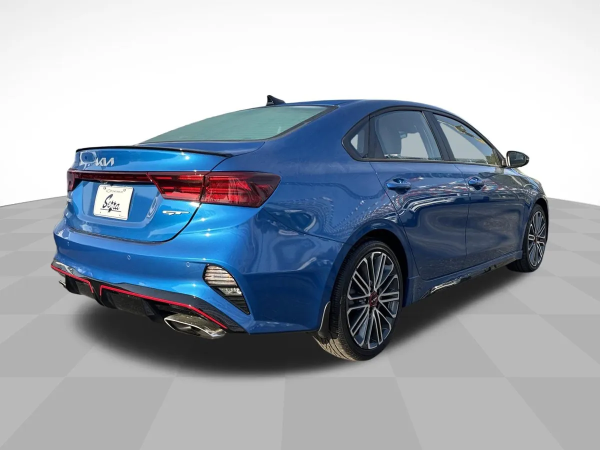 2022 Kia Forte GT Manual thumbnail 9