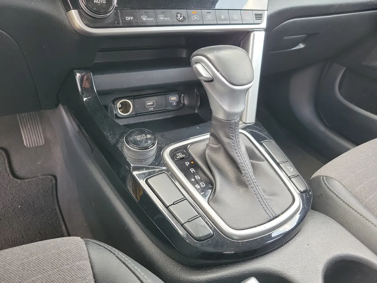 2022 Kia Seltos S thumbnail 18