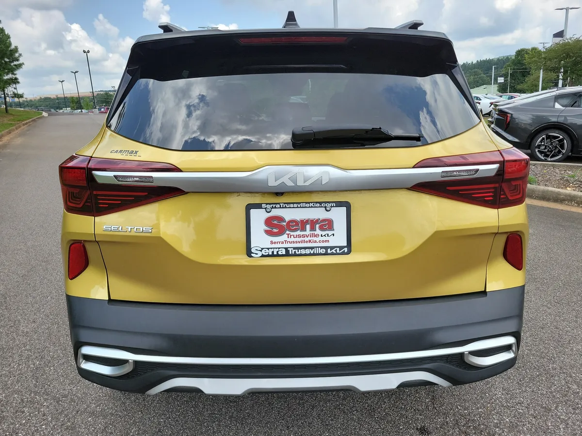 2022 Kia Seltos S thumbnail 4