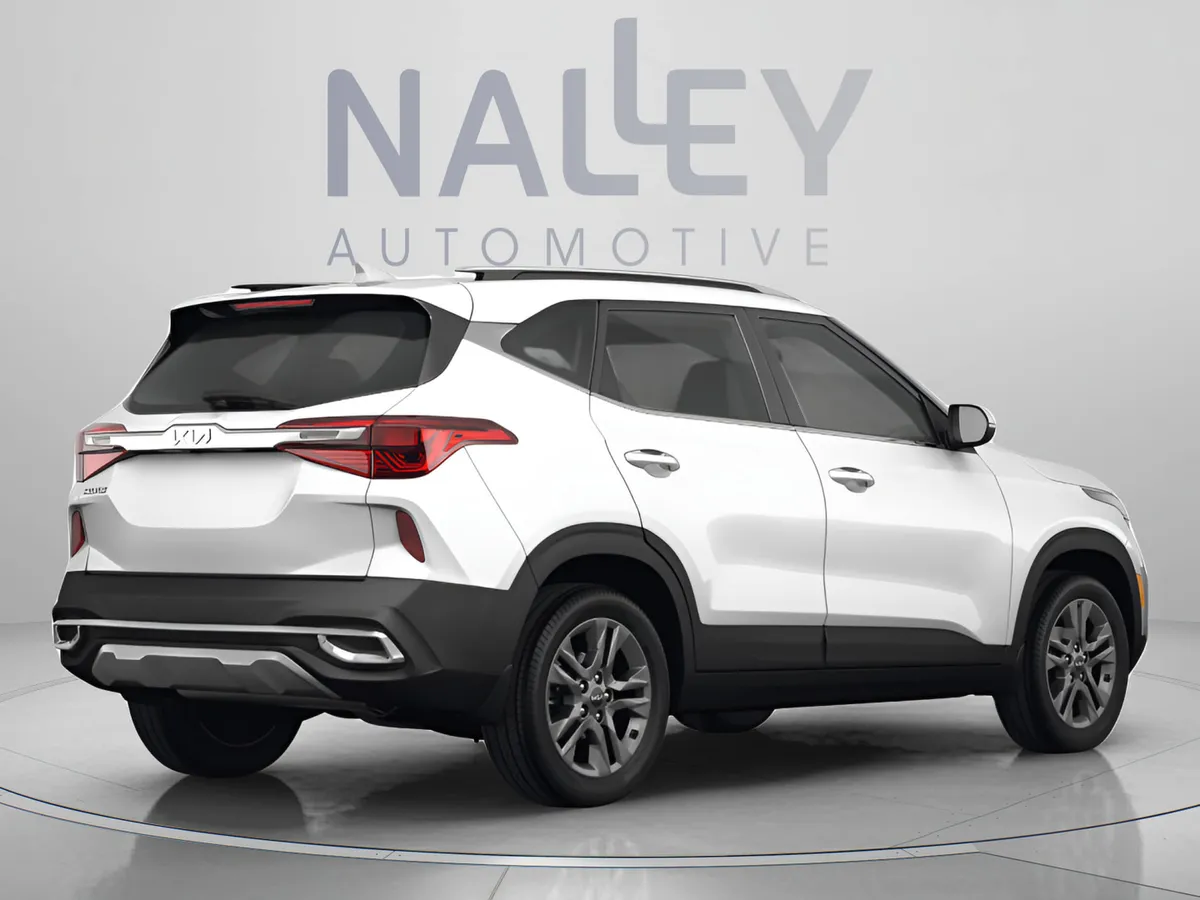 2022 Kia Seltos S thumbnail 4