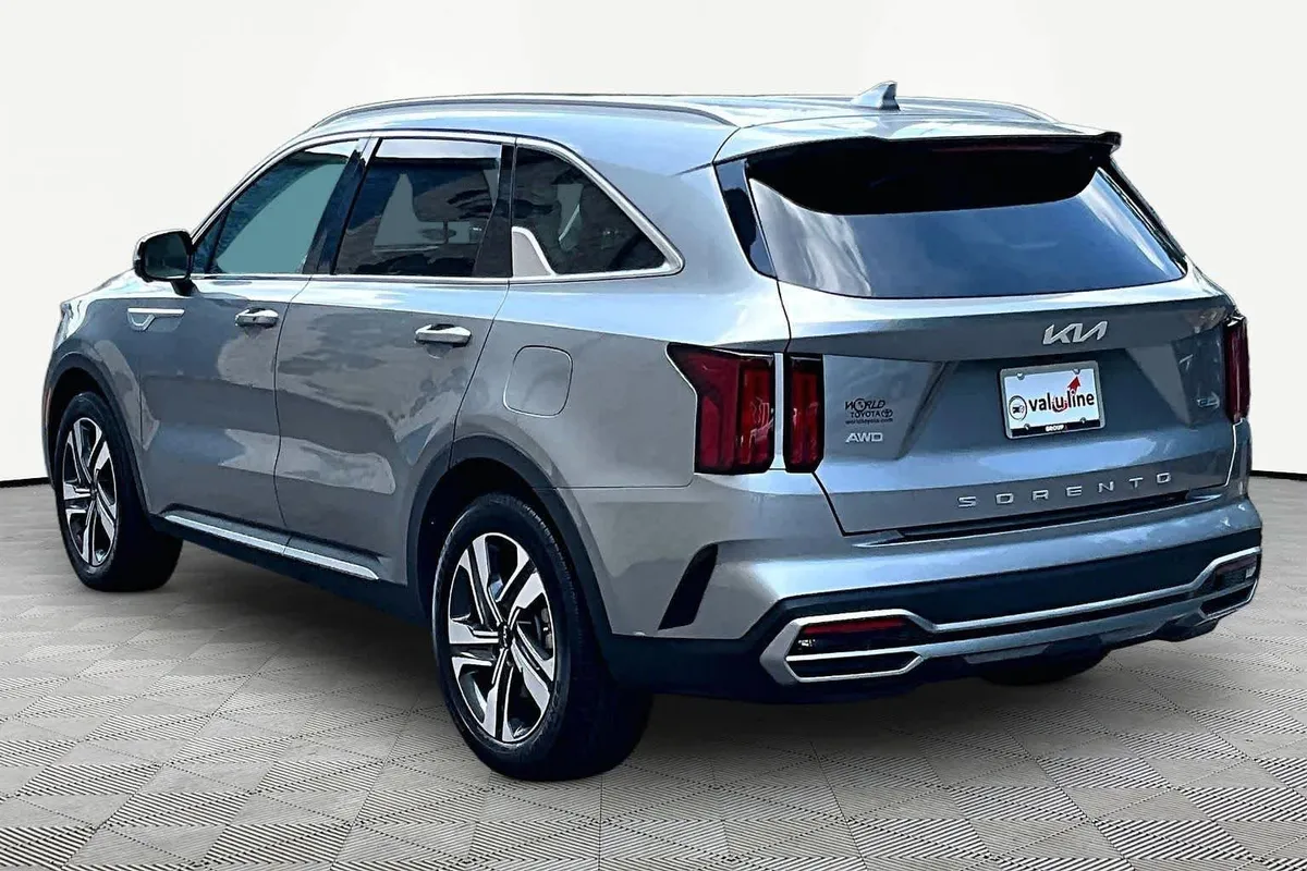 2022 Kia Sorento Plug-In Hybrid SX Prestige thumbnail 12