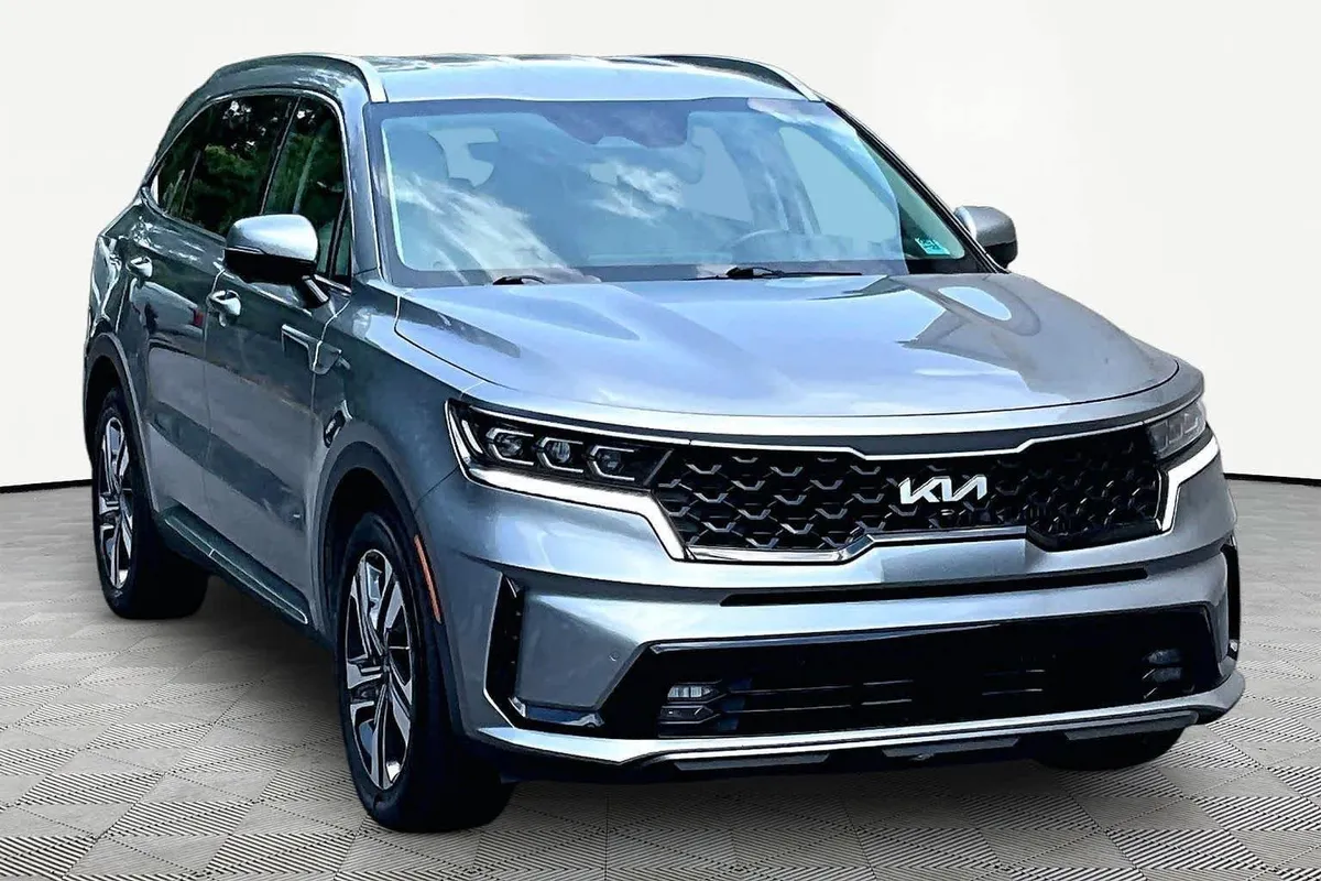 2022 Kia Sorento Plug-In Hybrid SX Prestige thumbnail 3
