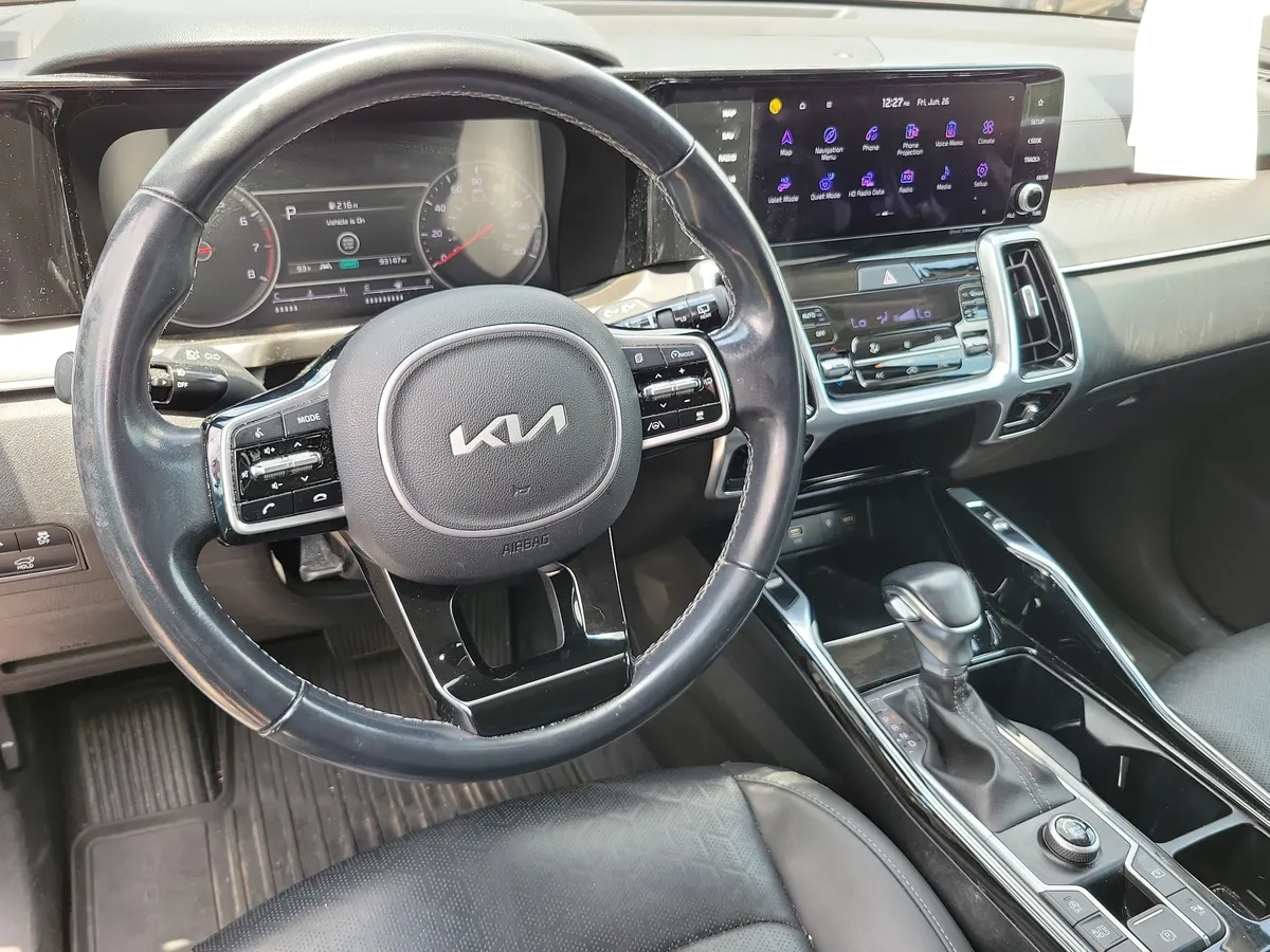 2022 Kia Sorento SX thumbnail 9