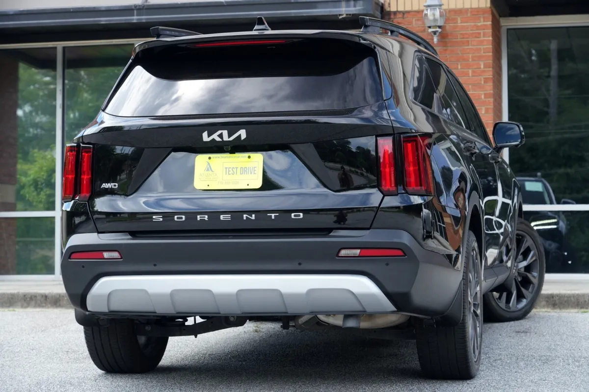 2022 Kia Sorento X-Line SX Prestige thumbnail 4