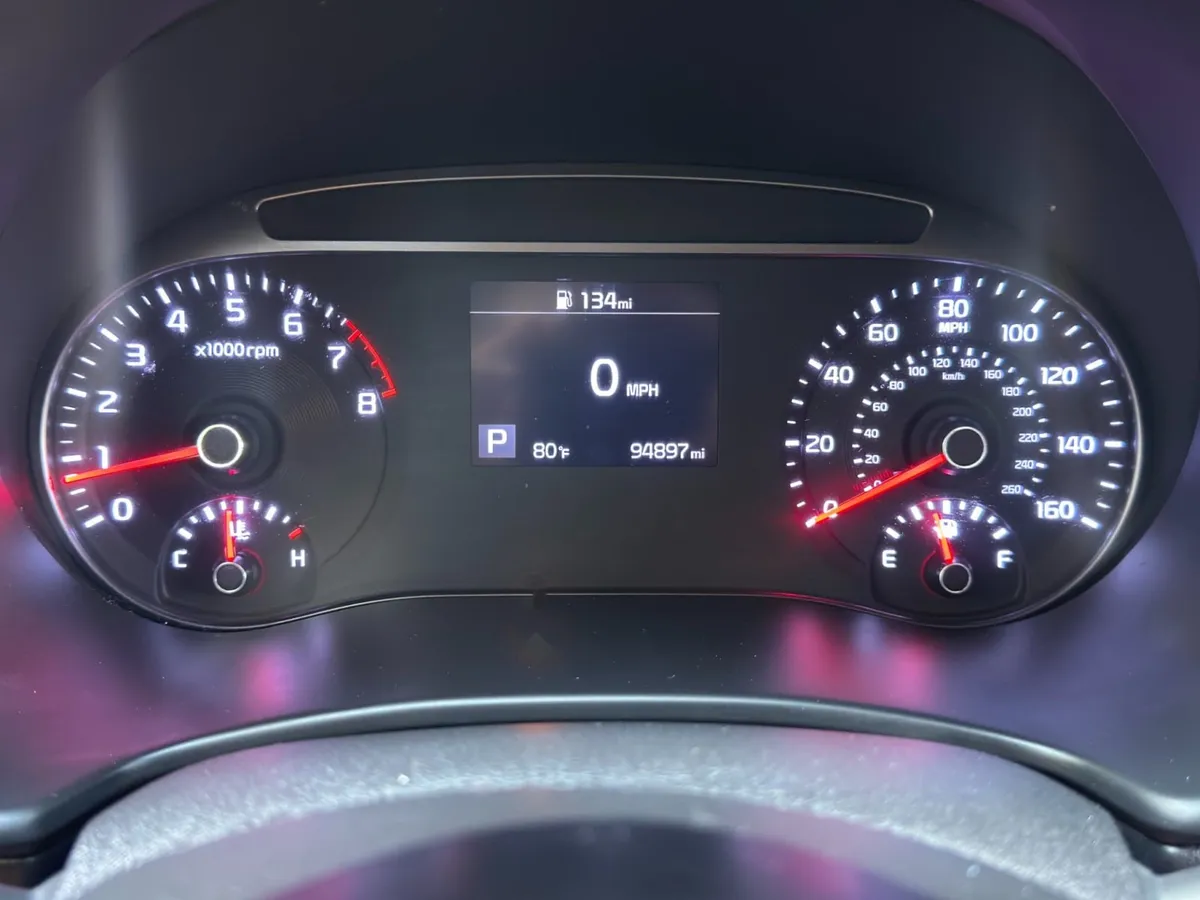2022 Kia Soul LX w/ Technology Package thumbnail 17