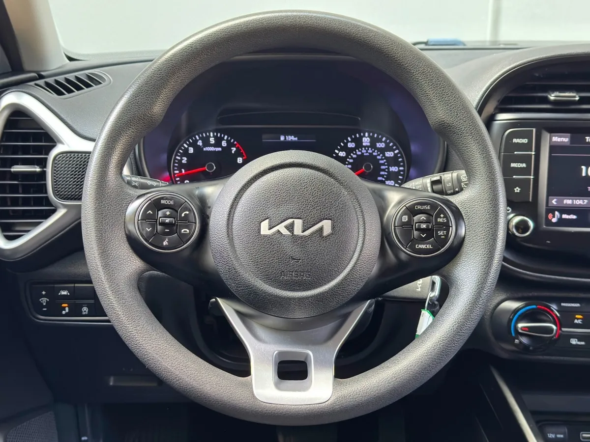 2022 Kia Soul LX w/ Technology Package thumbnail 18