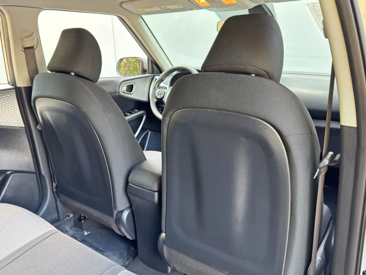 2022 Kia Soul LX w/ Technology Package thumbnail 29