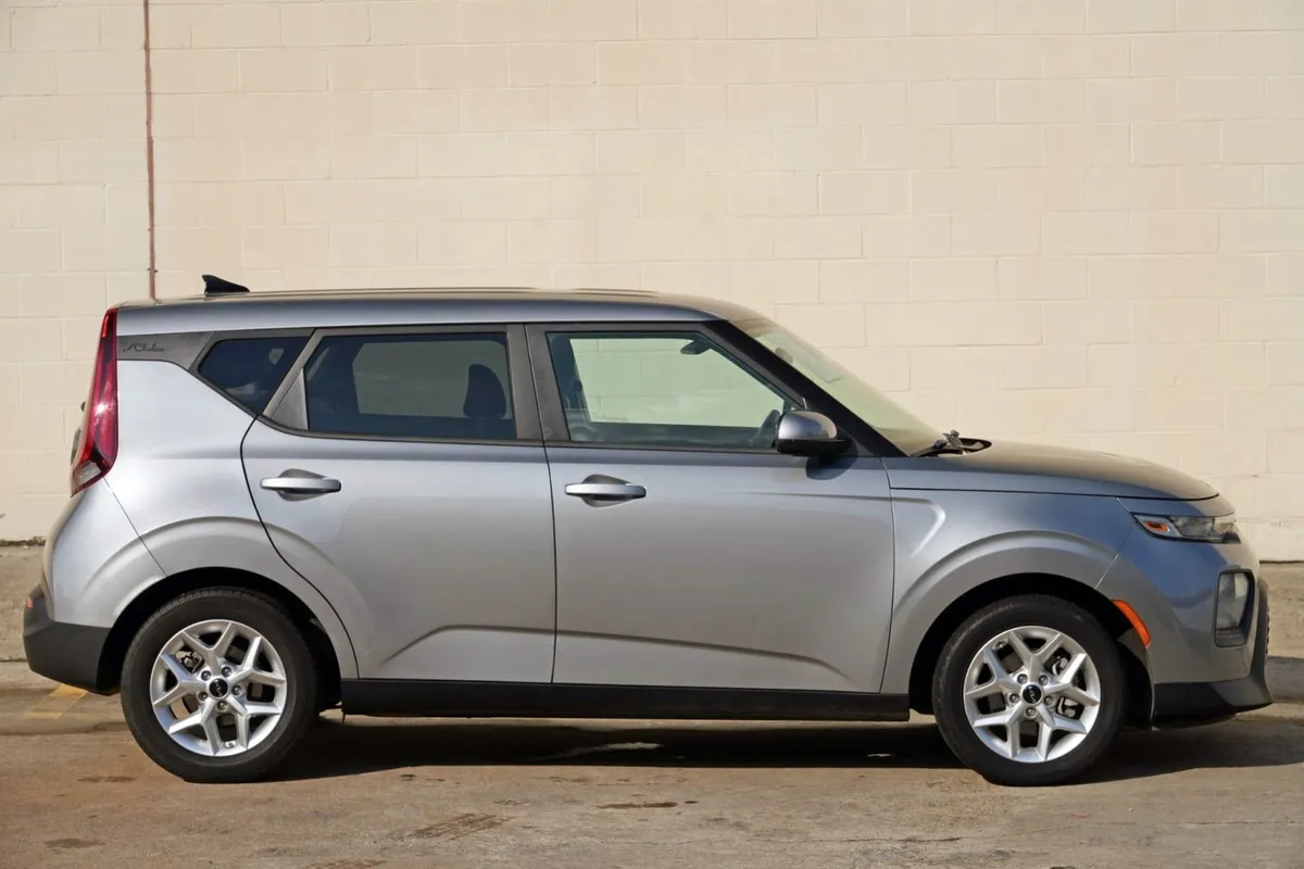 2022 Kia Soul LX w/ Technology Package thumbnail 45