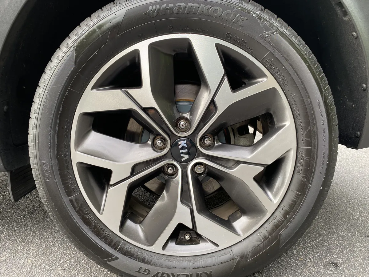 2022 Kia Sportage EX thumbnail 12