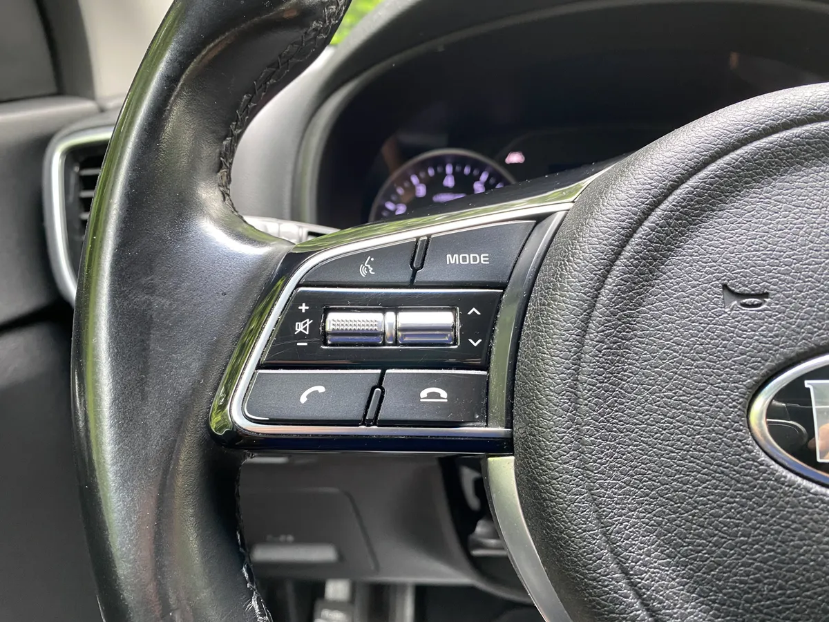 2022 Kia Sportage EX thumbnail 19
