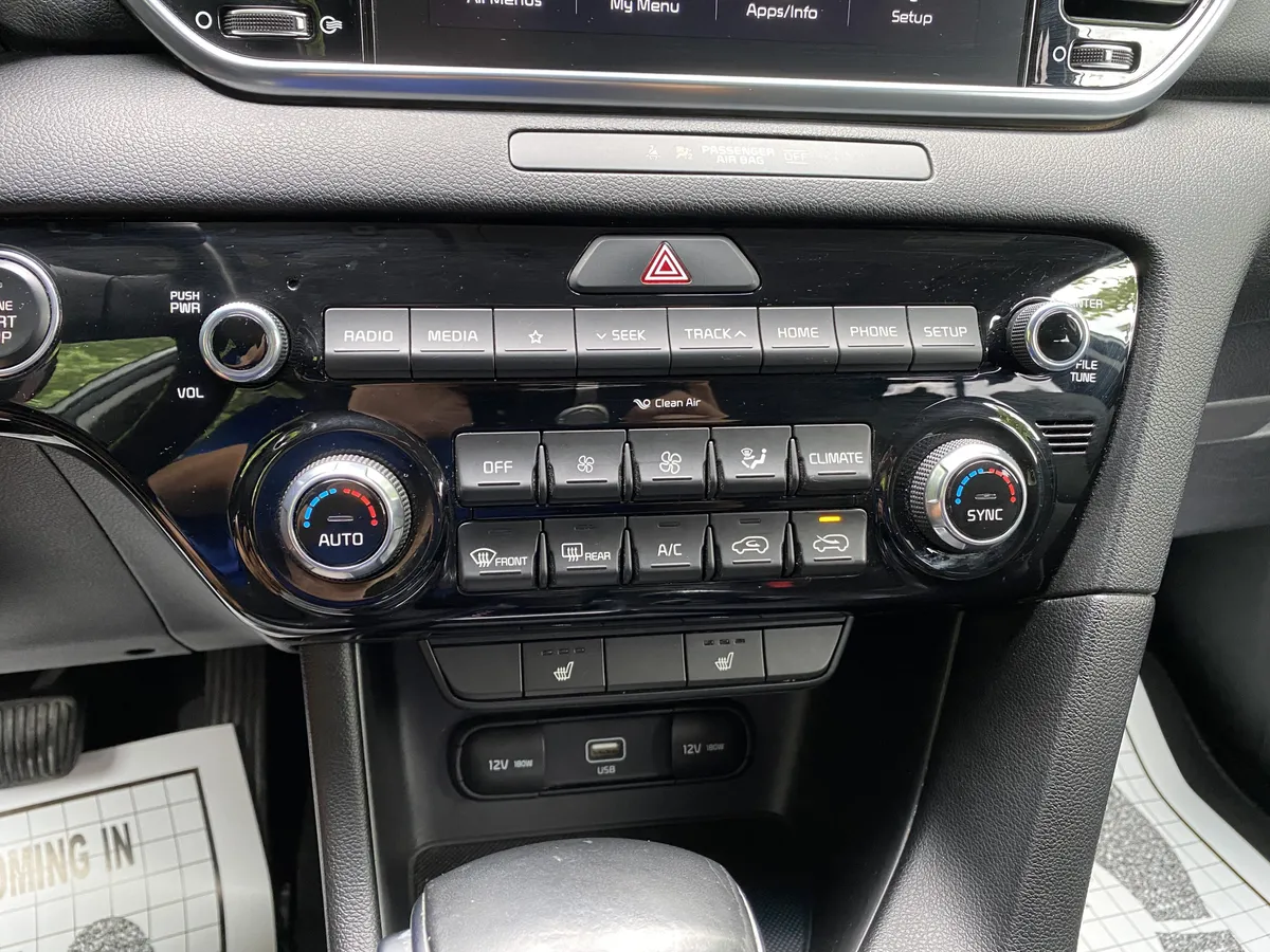 2022 Kia Sportage EX thumbnail 28